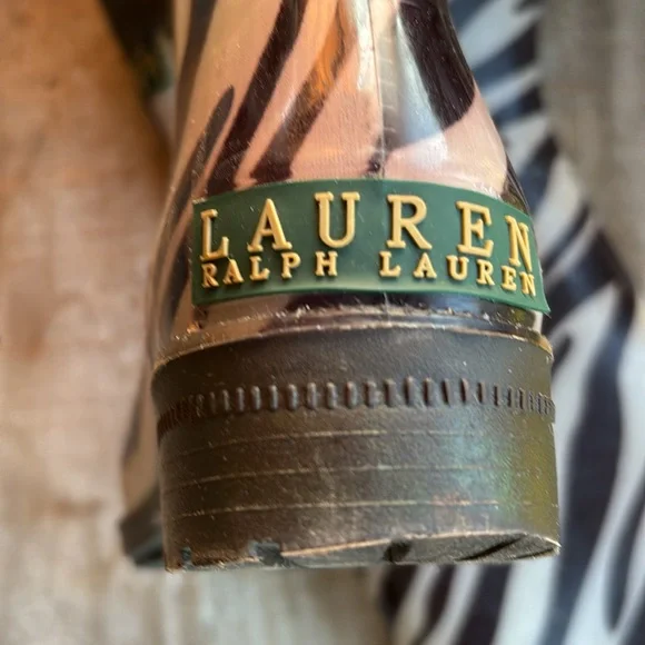 “RALPH LAUREN”rain boots sz. 6.  Brown/Beige zebra stripe.  Excellent condition. - Picture 6 of 10